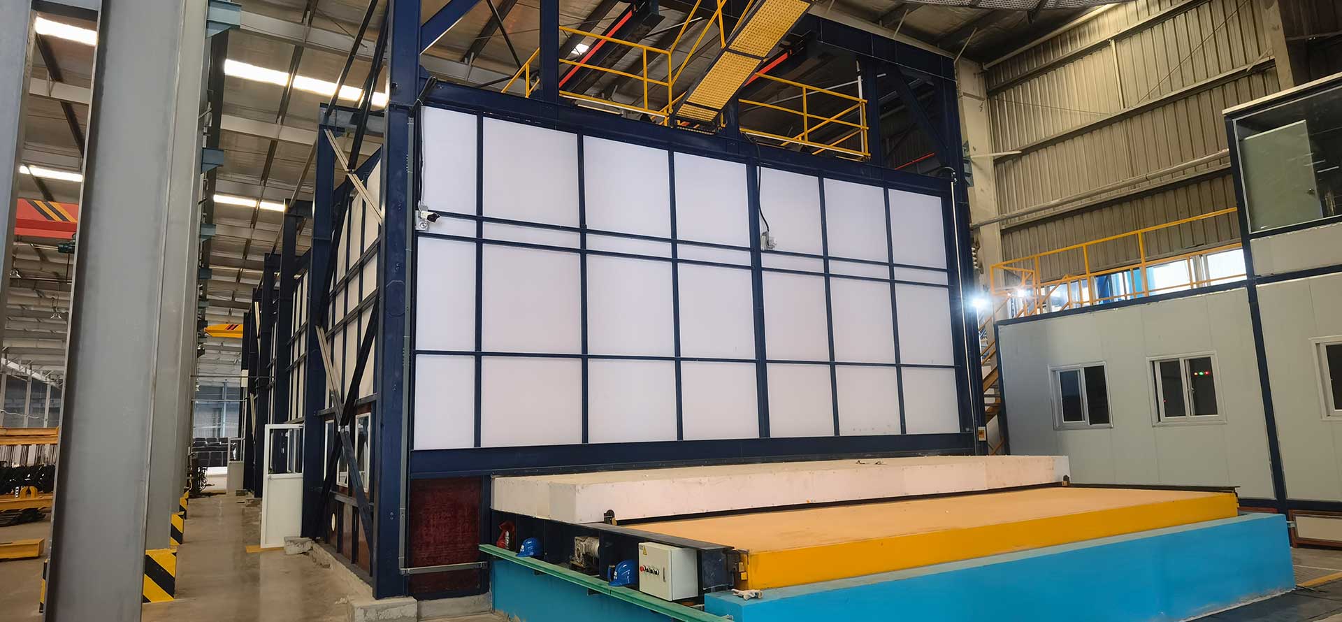 專業(yè)綜合熱鍍鋅生產(chǎn)線供應(yīng)商 - 河北安諾提供：設(shè)計，制造，安裝，委托，培訓(xùn)。